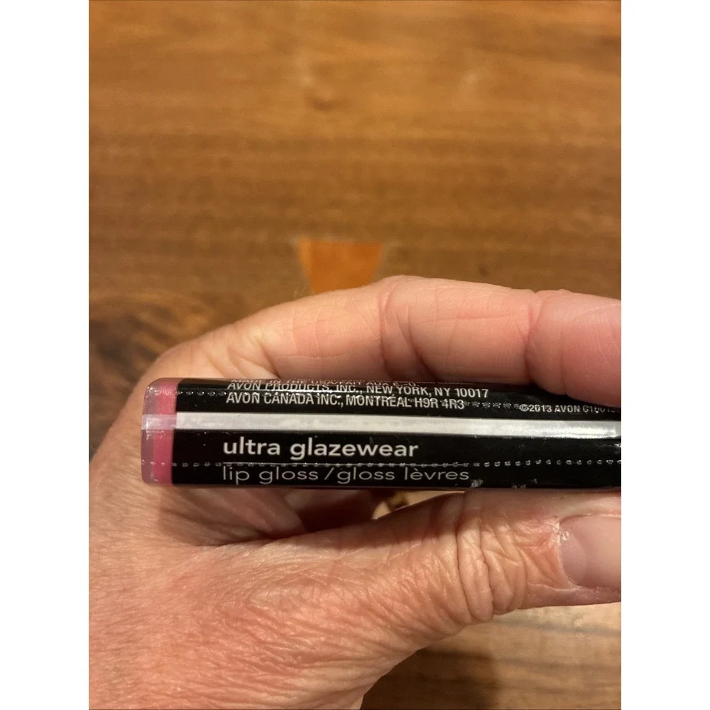 Avon Ultra Glazewear Lip Gloss Darling Pink New